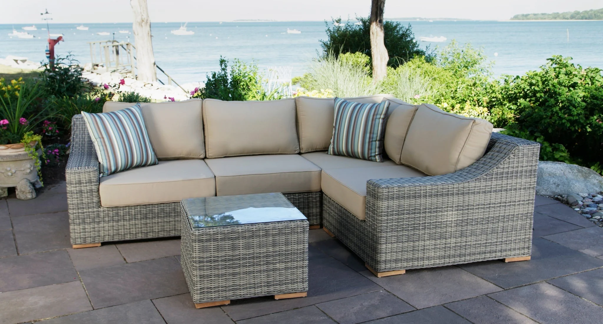 Lotus Outdoor Sectional thumbnail 6