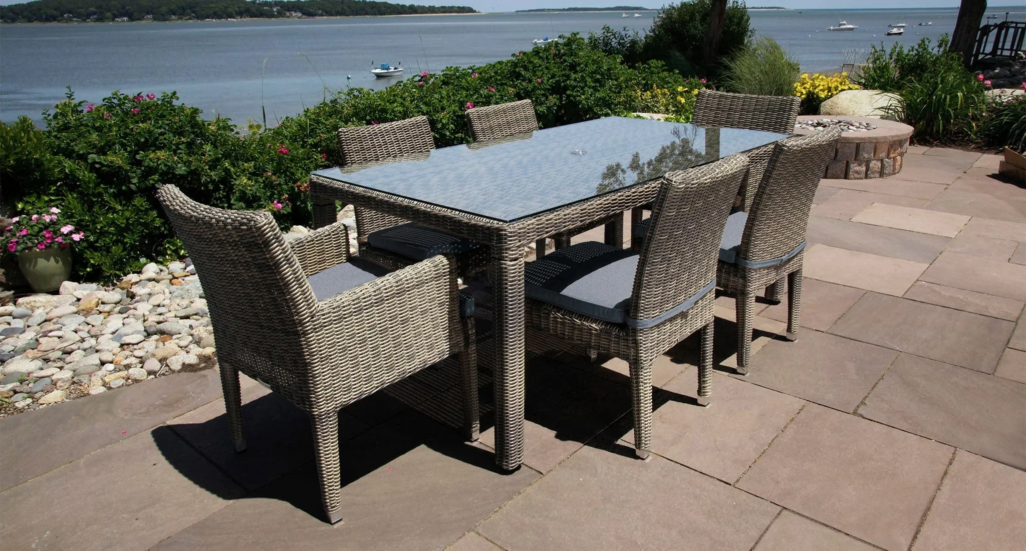 Lotus Outdoor Dining Set for 6 thumbnail 3