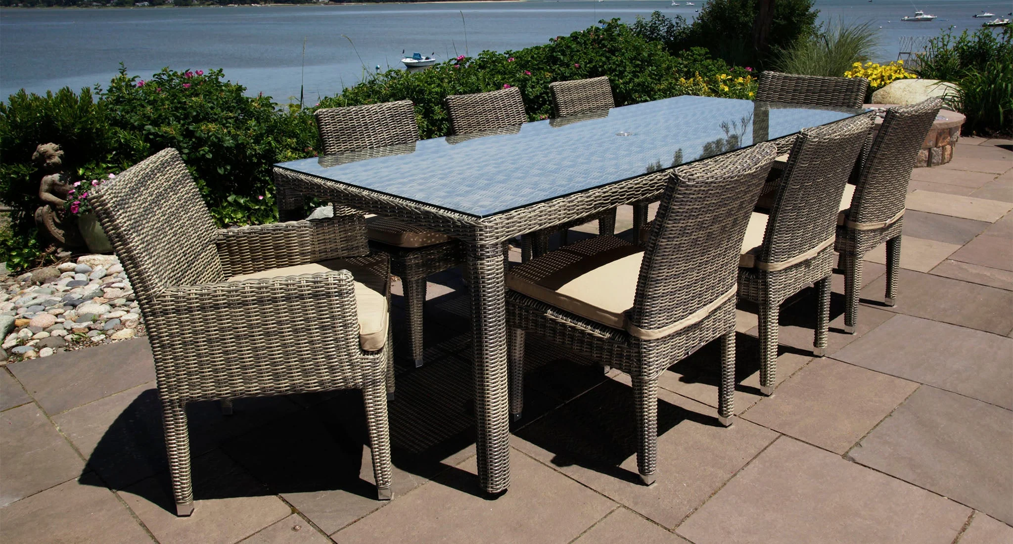 Lotus Outdoor Dining Set for 8 thumbnail 4