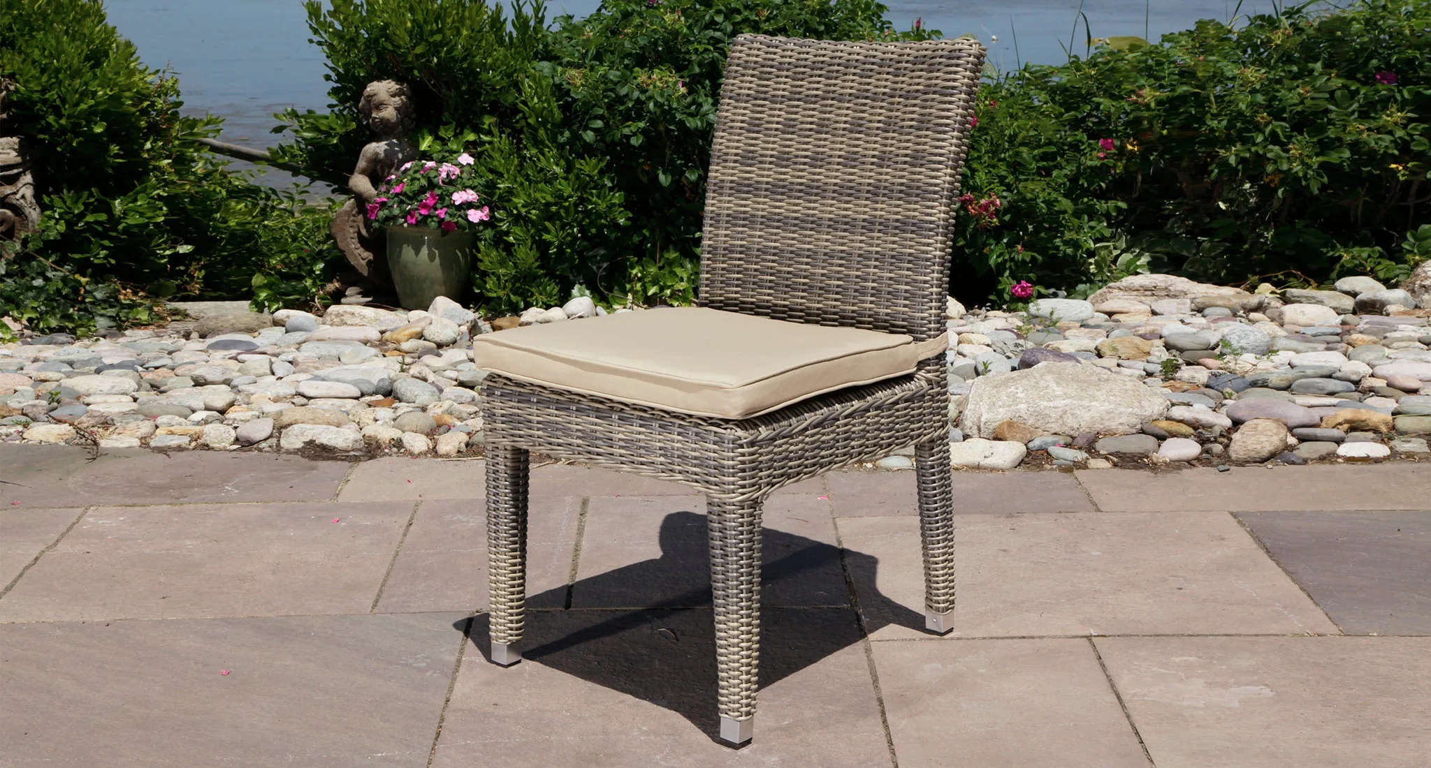 Lotus Outdoor Side Chair